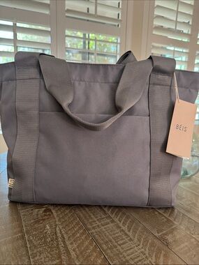NWT, Beis “ the  BEISics  travel tote in a gorgeous gray .